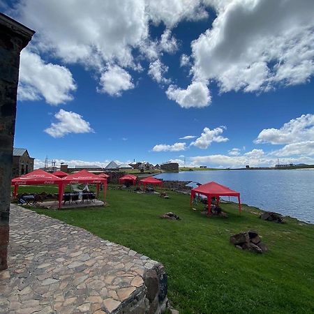 Mount Aragats Aparthotel Byurakan Ngoại thất bức ảnh