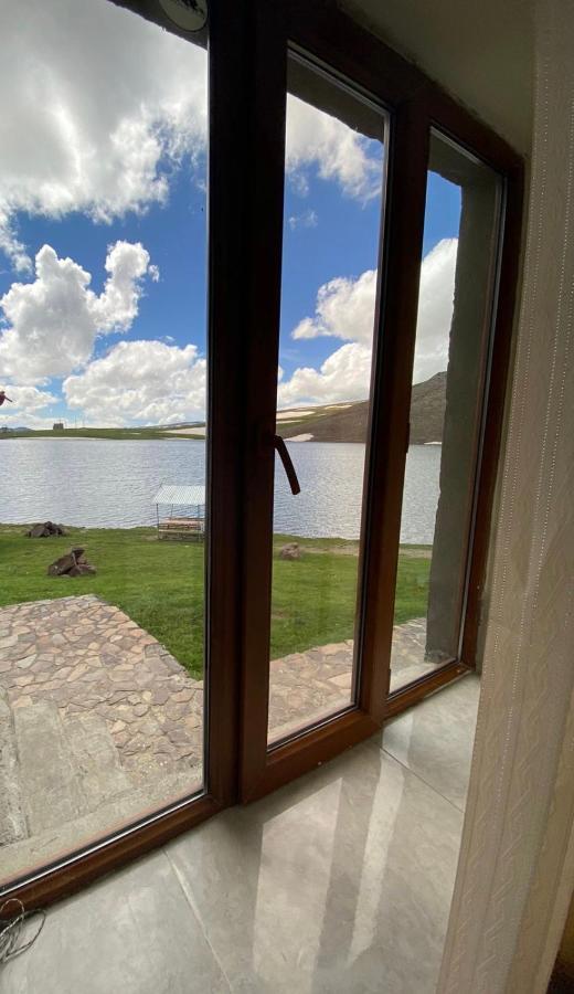 Mount Aragats Aparthotel Byurakan Ngoại thất bức ảnh