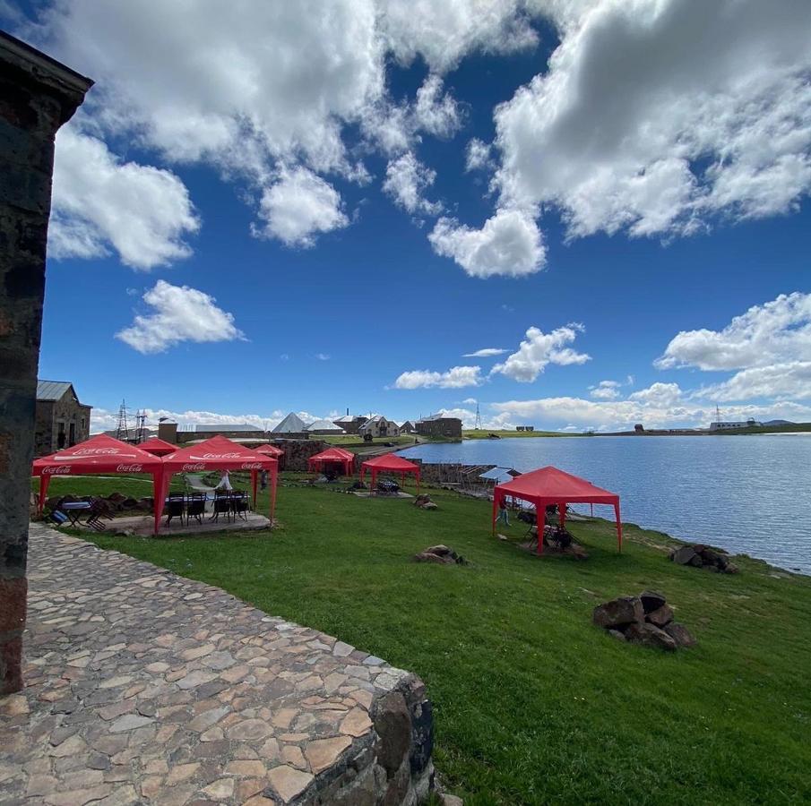 Mount Aragats Aparthotel Byurakan Ngoại thất bức ảnh